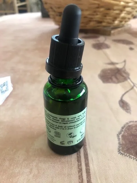 Les Huilettes Sensitive All-in-One huile visage peaux sensibles
