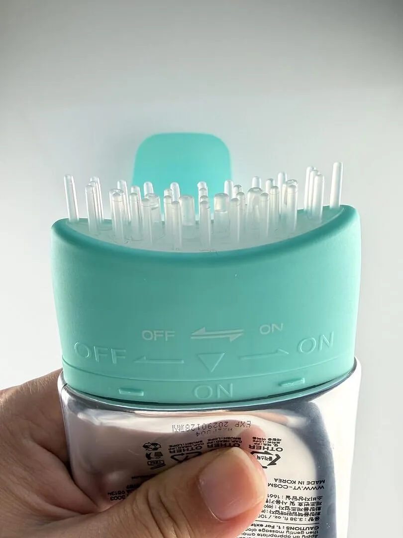 VT Cosmetics PDRN Reedle Shot sérum cheveux brosse