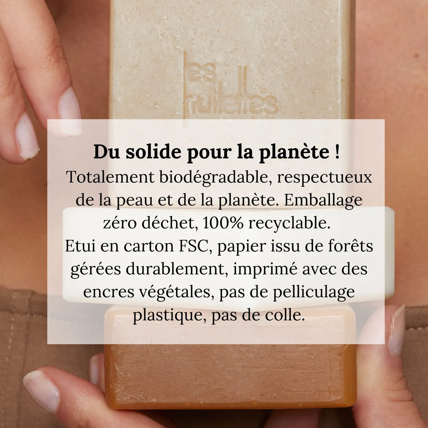 Les Huilettes Lab Essentiel savon solide mains corps gommant