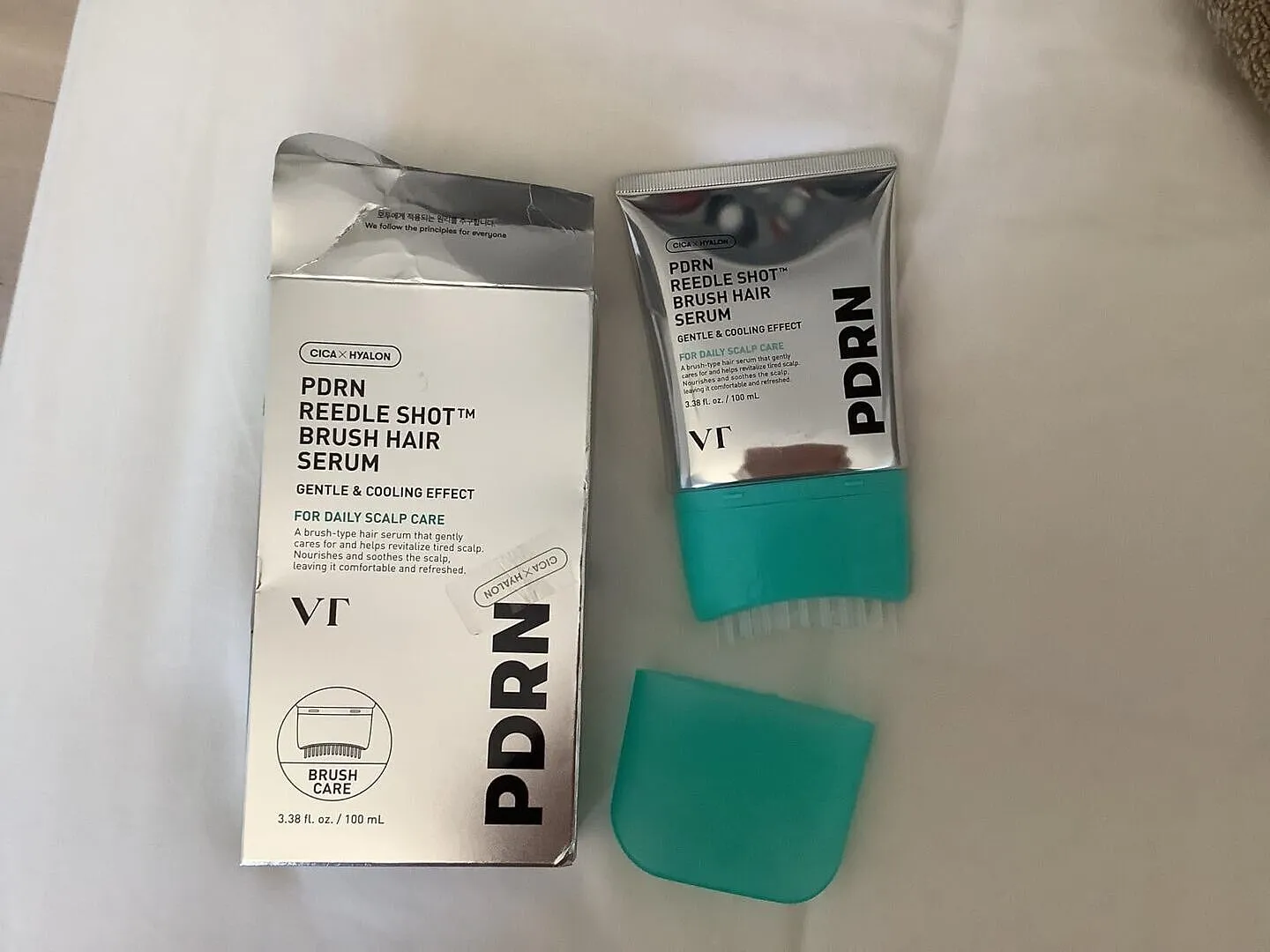 VT Cosmetics PDRN Reedle Shot sérum cheveux brosse