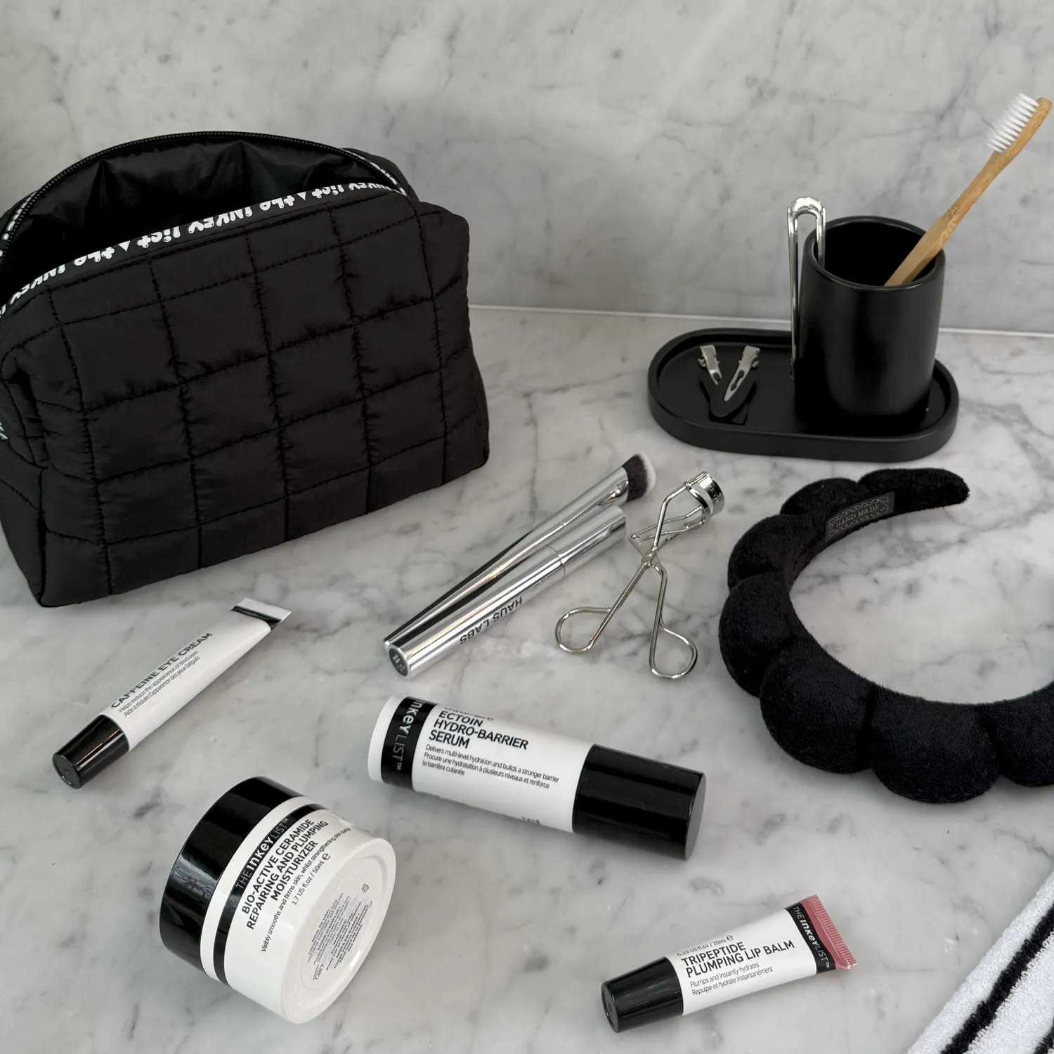 The Inkey List Washbag trousse toilette skincare